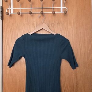 Dark Green 3/4 Sleeve Women's Top